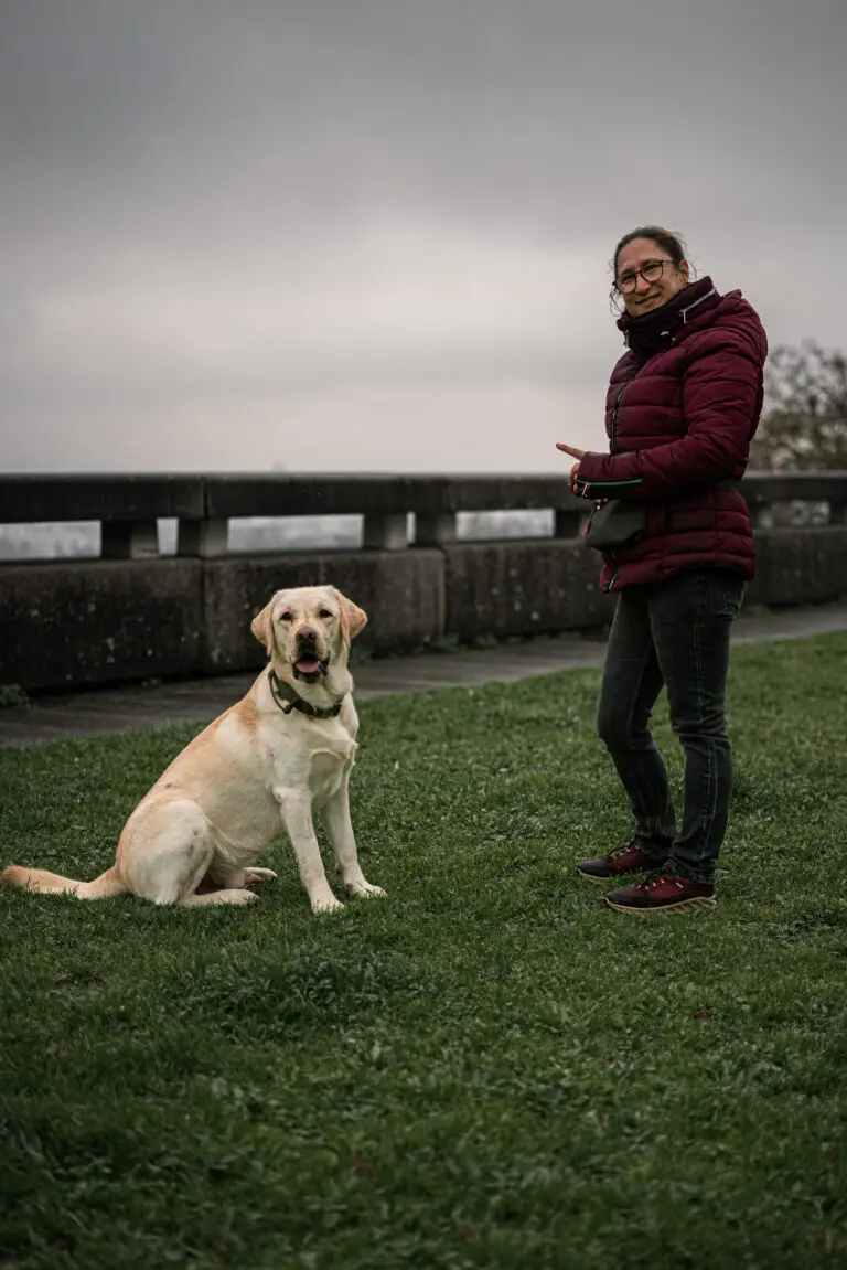 Séance d'éducation et nutrition à Lyon avec Chiens en Herbe.